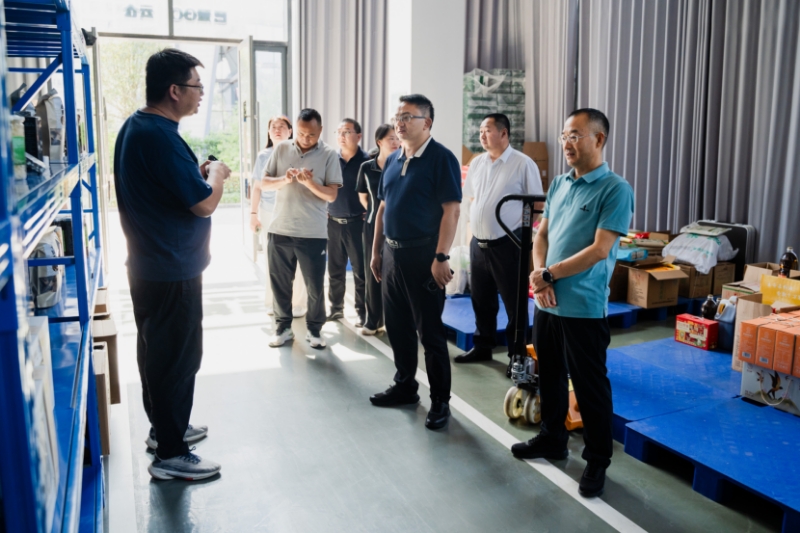 南充市供銷社監(jiān)事會來巴學(xué)習(xí)交流